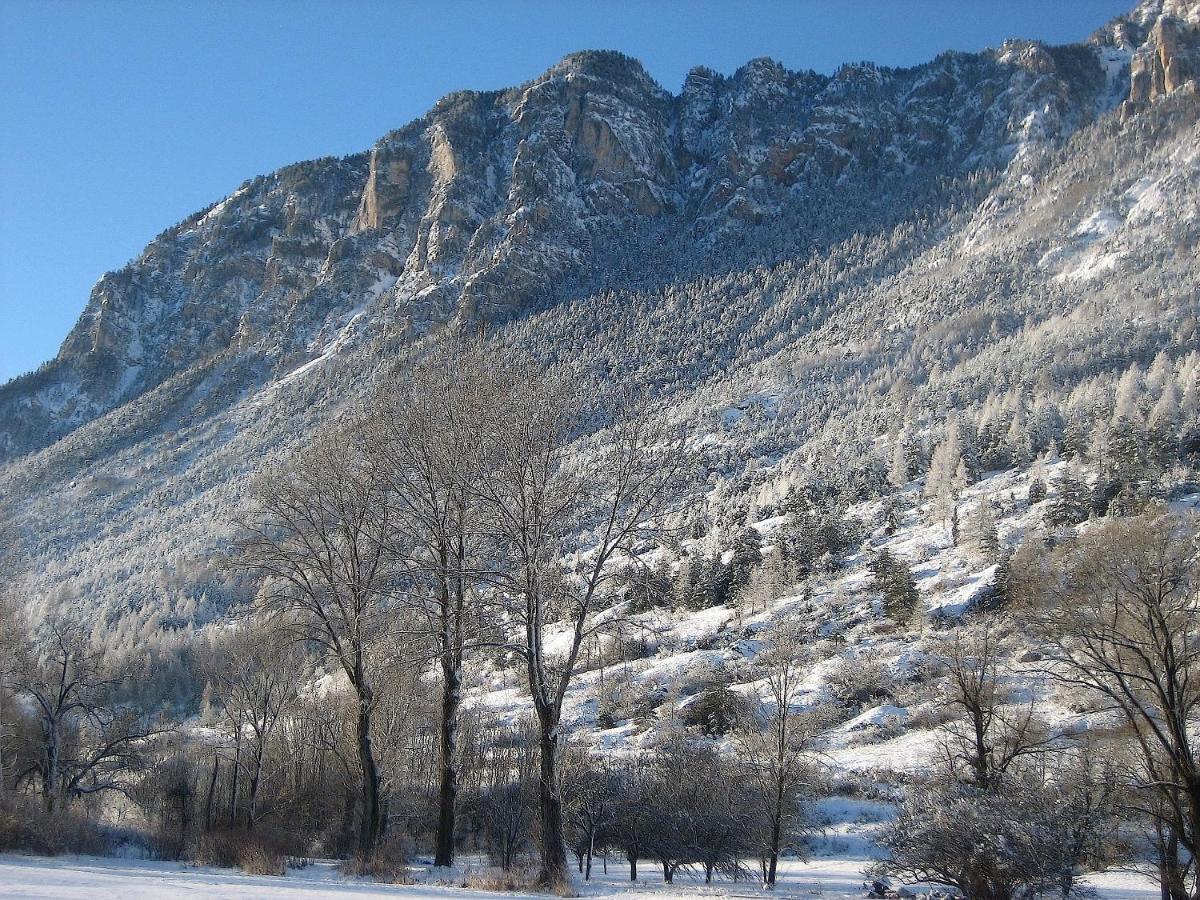 Chambres D'Hotes La Pierre D'Oran LʼArgentière-la-Bessée Δωμάτιο φωτογραφία